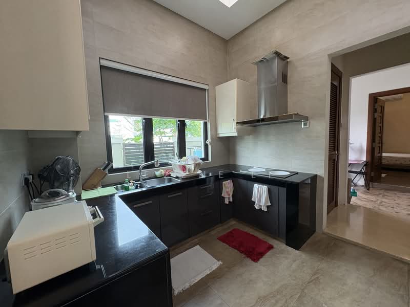 Rumah Banglo untuk Dijual di Country Heights Damansara (Kuala Lumpur) - Levene Li - Kitchen - PropertyGuru.com.my