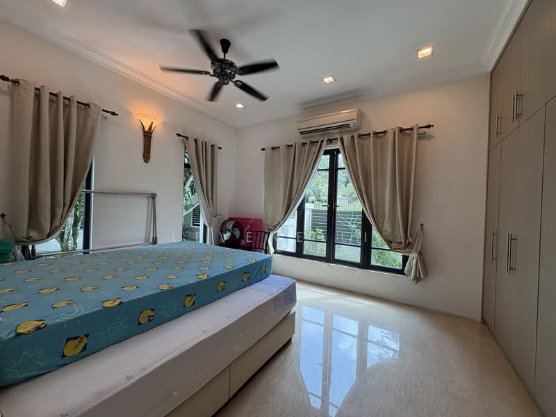 Rumah Banglo untuk Dijual di Country Heights Damansara (Kuala Lumpur) - Levene Li - Bedroom - PropertyGuru.com.my