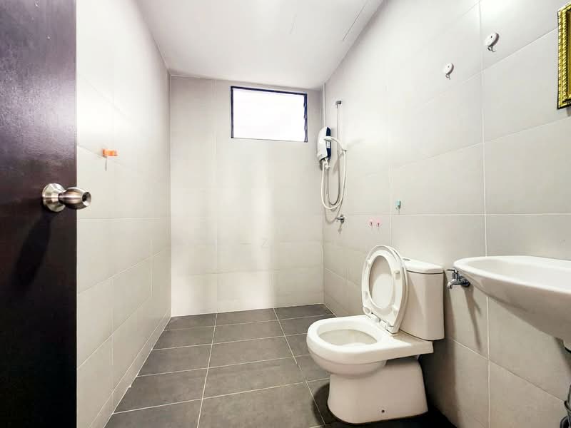 Kondominium untuk Disewa di Ken Rimba Condominium 1 - Yu Zu En - Bathroom - PropertyGuru.com.my