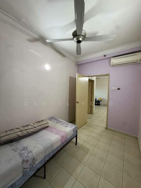 Pangsapuri untuk Disewa di Prima Regency - Daniel Yong - Bedroom - PropertyGuru.com.my