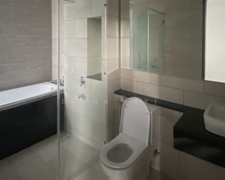 Semi-Detached House for Sale in Bukit Jelutong (Shah Alam) - Dyana Asri - Bathroom - PropertyGuru.com.my