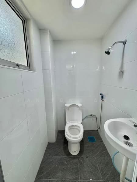 2-storey Terraced House for Sale in Taman Rinting (Masai) - Han Yong Ang - Bathroom - PropertyGuru.com.my
