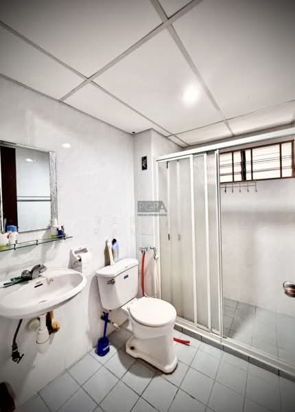 Apartment for Sale at Villa Batu Bukit - Ressha Ramesh - Bathroom - PropertyGuru.com.my