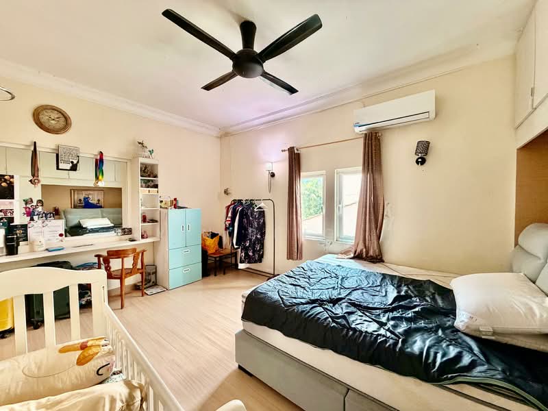 Bungalow for Sale in Taman Tun Dr Ismail (Kuala Lumpur) - Yin Peng . - Bedroom - PropertyGuru.com.my