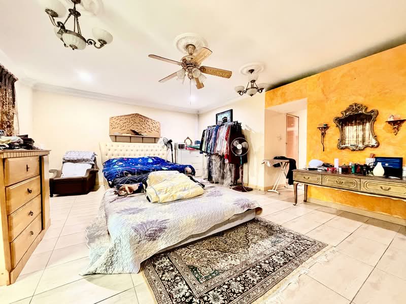 Bungalow for Sale in Taman Tun Dr Ismail (Kuala Lumpur) - Yin Peng . - Bedroom - PropertyGuru.com.my