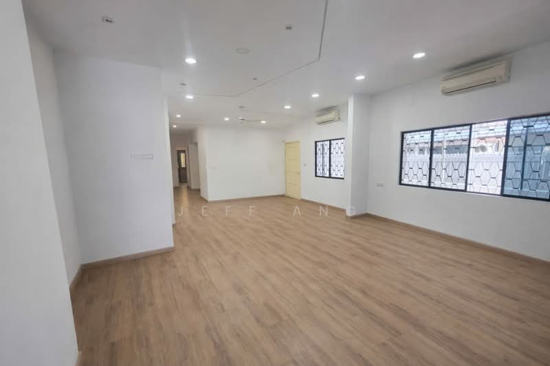 Bungalow for Rent in Taman Melodies (Johor Bahru) - Jeff Ang - Living Room - PropertyGuru.com.my