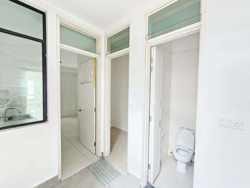 Cluster House for Sale in Eco Majestic (Semenyih) - Sum Yeong - Bathroom - PropertyGuru.com.my