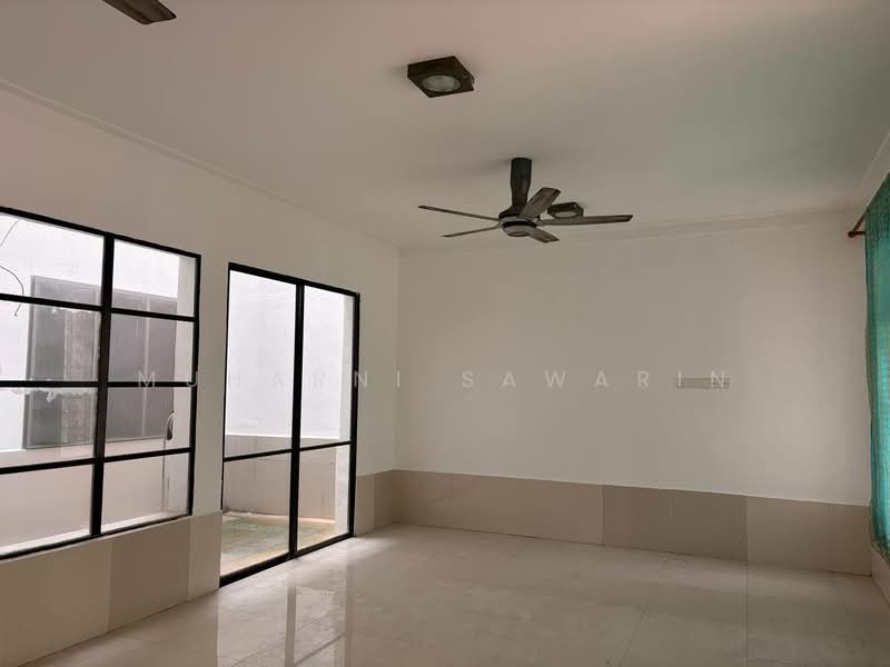 2-storey Terraced House for Sale in Bukit Jelutong (Shah Alam) - muharni sawarin - Living Room - PropertyGuru.com.my