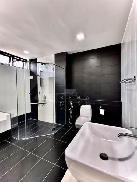 Bungalow for Rent in Batu Ferringhi (Penang) - Ressha Ramesh - Bathroom - PropertyGuru.com.my