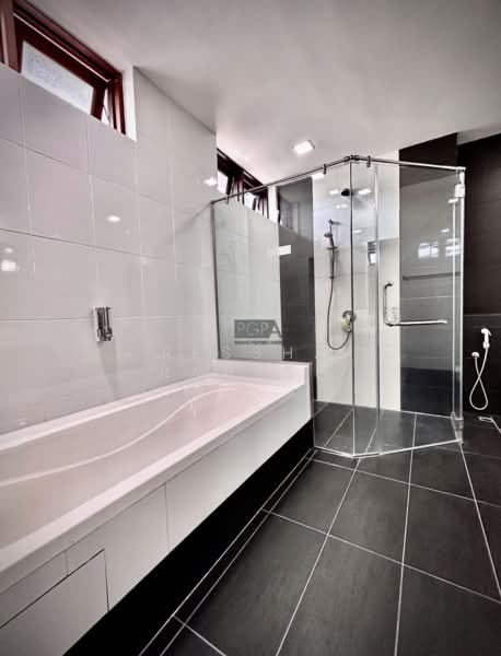 Bungalow for Rent in Batu Ferringhi (Penang) - Ressha Ramesh - Bathroom - PropertyGuru.com.my