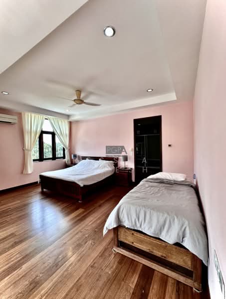 Bungalow for Rent in Batu Ferringhi (Penang) - Ressha Ramesh - Bedroom - PropertyGuru.com.my