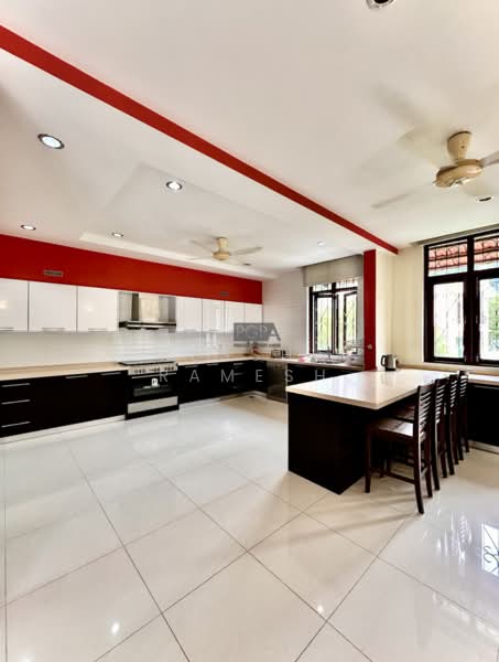 Bungalow for Rent in Batu Ferringhi (Penang) - Ressha Ramesh - Kitchen - PropertyGuru.com.my