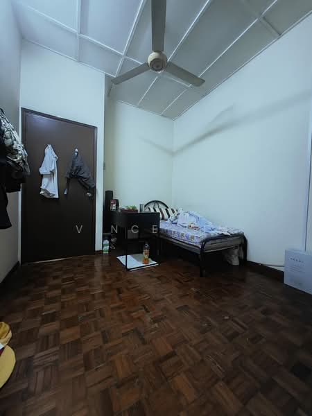 2-storey Terraced House for Sale in BANDAR PUCHONG JAYA (Puchong) - Vince Lim - Bedroom - PropertyGuru.com.my
