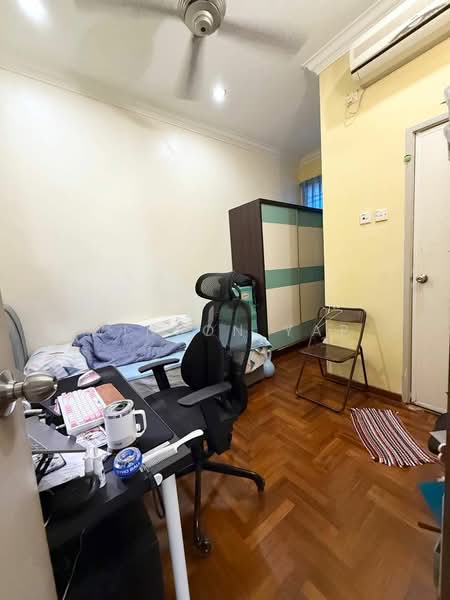 2-storey Terraced House for Sale in Taman Daya (Johor Bahru) - Winson Yap - Bedroom - PropertyGuru.com.my