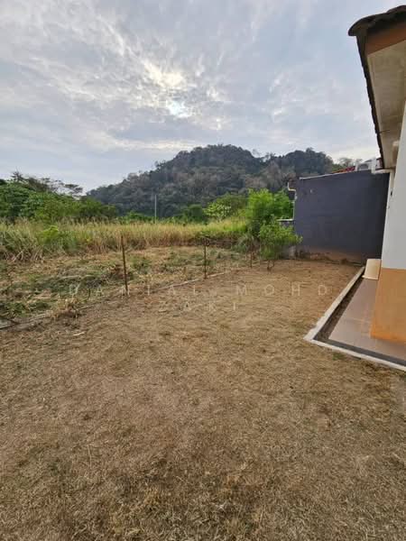 Semi-Detached House for Sale in Taman Bukit Kayangan (Kechor) - Danial Mohd Zaki - Exterior - PropertyGuru.com.my