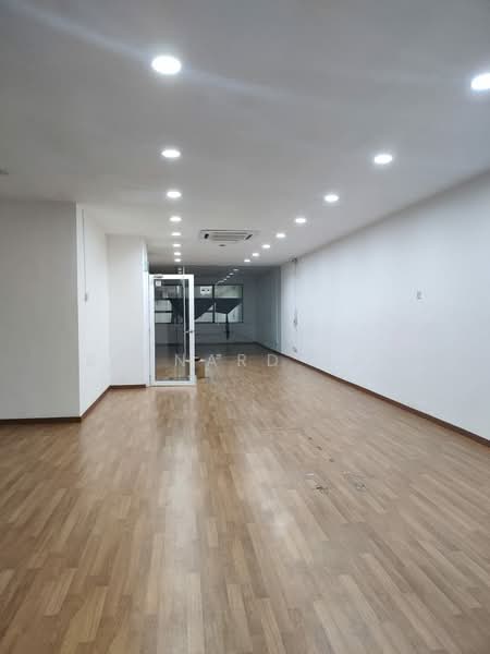 Shop / Office for Rent in Seksyen 22 (Shah Alam) - Bernard Tay - Interior - PropertyGuru.com.my