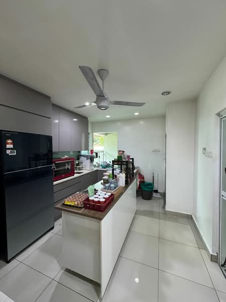 2-storey Terraced House for Sale in Indahpura Diamond (Kulai) - Angus Kew - Kitchen - PropertyGuru.com.my