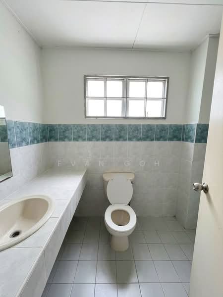 2-storey Terraced House for Sale in Bandar Bukit Puchong 2 (Puchong) - Evan Goh - Bathroom - PropertyGuru.com.my