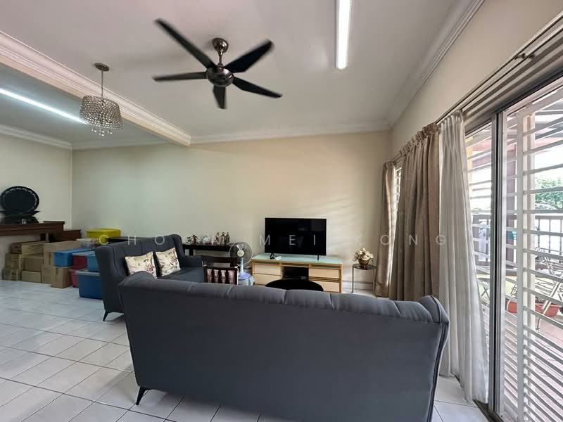 Rumah Teres 2-Tingkat untuk Dijual di Bandar Puteri Puchong (Puchong) - Evelyn Kong - Living Room - PropertyGuru.com.my