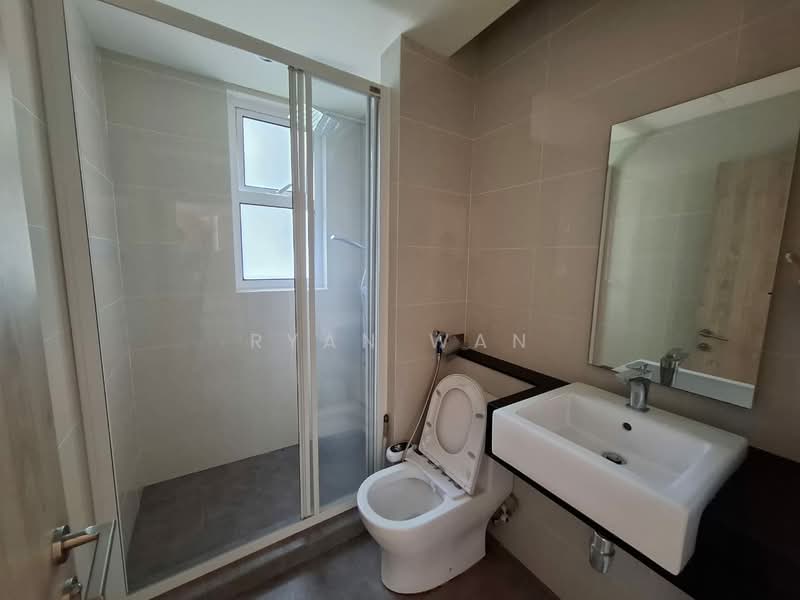 Kondominium untuk Disewa di Aman Beringin - Ryan Wan - Bathroom - PropertyGuru.com.my