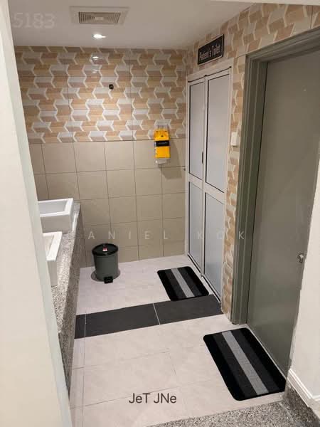 Shop for Sale in Kota Bayuemas (Klang) - Daniel Kok - Bathroom - PropertyGuru.com.my