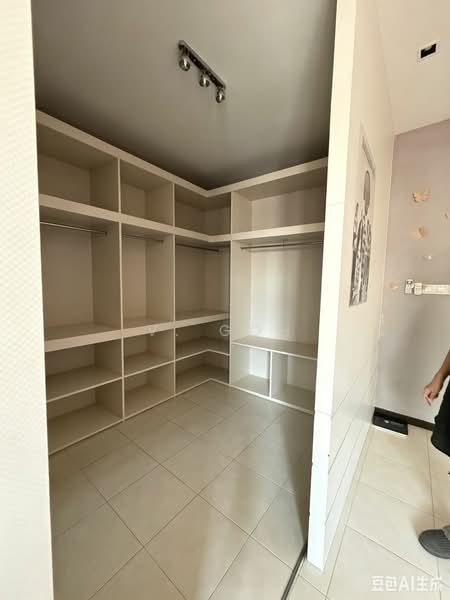 3-storey Terraced House for Sale in Bukit Gambir (Gelugor) - V. Goh - Interior - PropertyGuru.com.my
