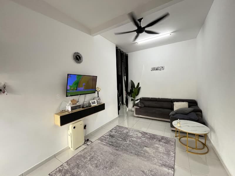 Rumah Teres 1 Tingkat untuk Dijual di Taman Bertam Impian (Tanjong Minyak) - Saiful Hafiz Ismail - Living Room - PropertyGuru.com.my