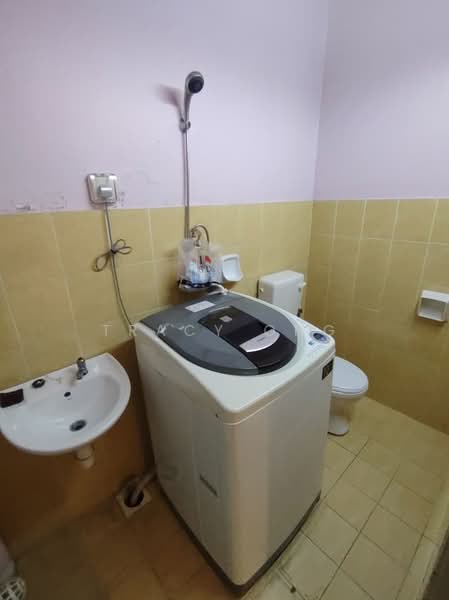Rumah Teres 2 Tingkat untuk Dijual di Taman JP Perdana (Johor Bahru) - Tracy Ong - Bathroom - PropertyGuru.com.my