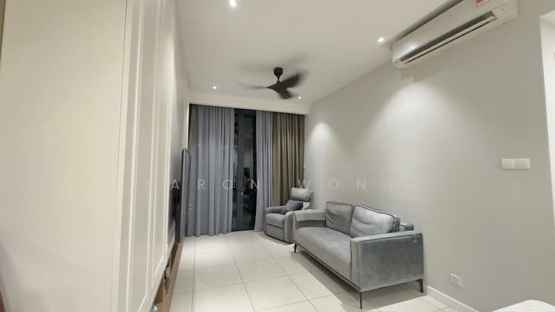 Servis Apartment untuk Disewa di Avara - Aaron Wong - Living Room - PropertyGuru.com.my