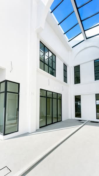 Shop / Office for Rent in Kuala Selangor (Selangor) - Kings Soe - Exterior - PropertyGuru.com.my