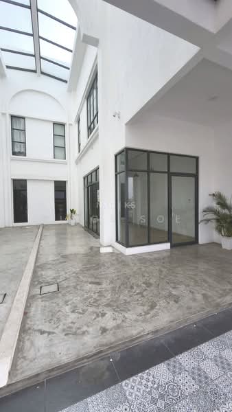 Shop / Office for Rent in Kuala Selangor (Selangor) - Kings Soe - Exterior - PropertyGuru.com.my