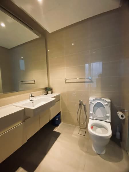 Service Residence for Rent at The Astaka @ 1 Bukit Senyum - Tok CJ - Bathroom - PropertyGuru.com.my