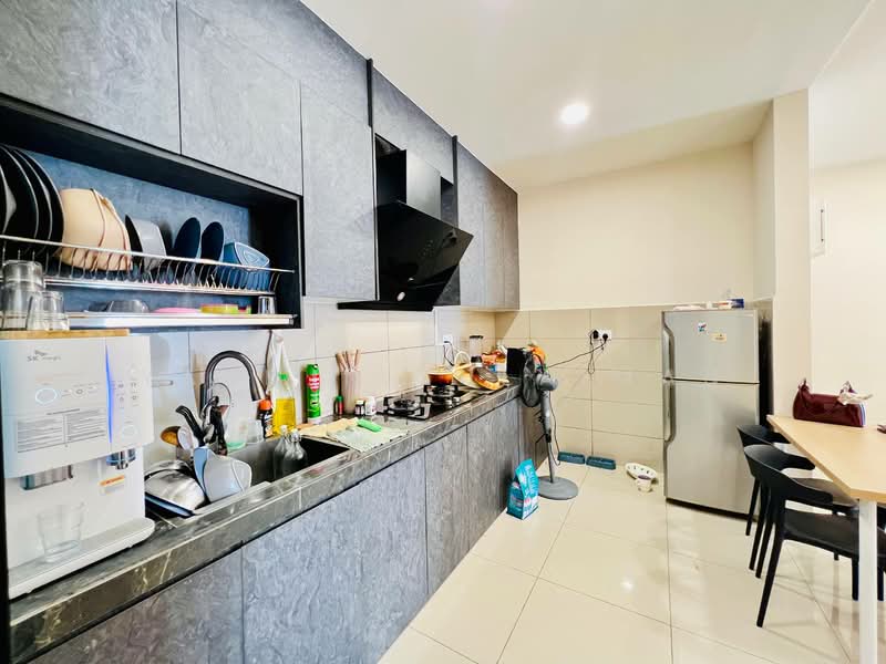 Kondominium untuk Dijual di Anggun Lumayan - Yasmin Sulaiman - Kitchen - PropertyGuru.com.my