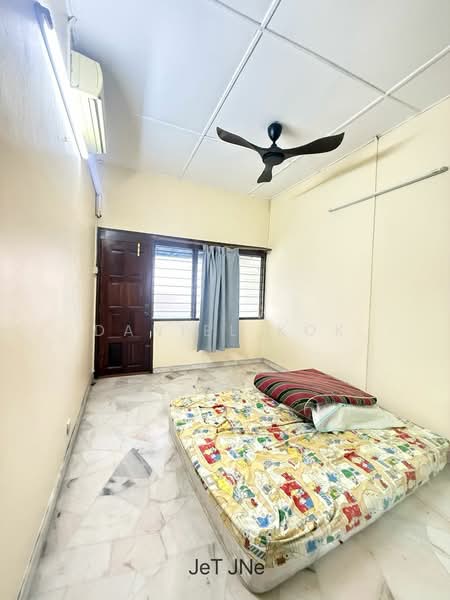 2-storey Terraced House for Sale in Taman Gembira (Klang) - Daniel Kok - Bedroom - PropertyGuru.com.my