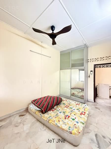 2-storey Terraced House for Sale in Taman Gembira (Klang) - Daniel Kok - Bedroom - PropertyGuru.com.my