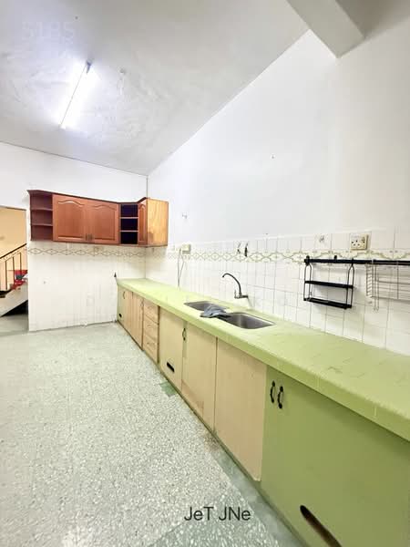 2-storey Terraced House for Sale in Taman Gembira (Klang) - Daniel Kok - Kitchen - PropertyGuru.com.my