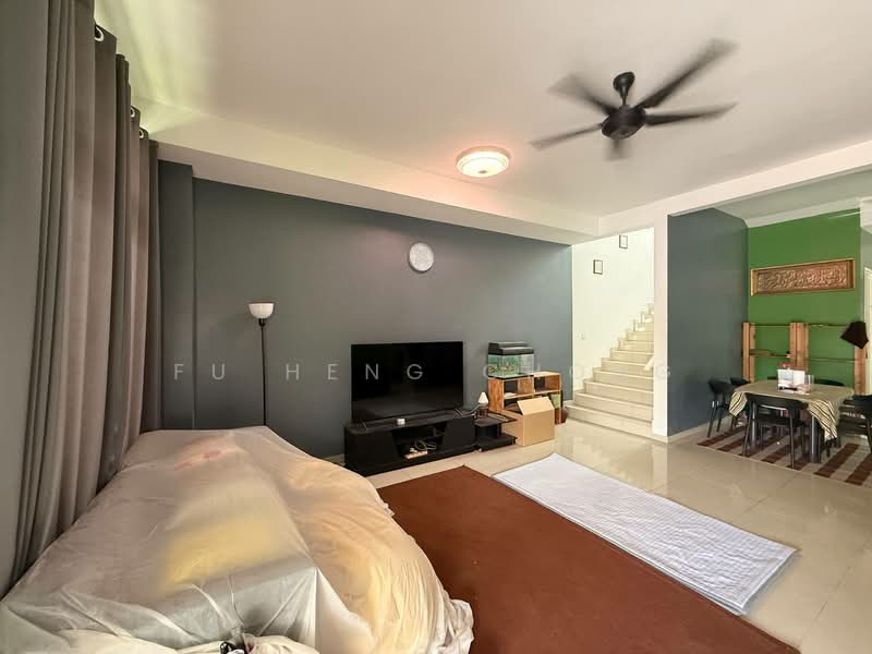 Rumah Kluster untuk Dijual di Kota Masai (Pasir Gudang) - Fu Heng Chong - Living Room - PropertyGuru.com.my