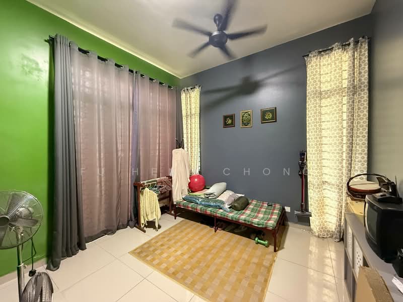 Rumah Kluster untuk Dijual di Kota Masai (Pasir Gudang) - Fu Heng Chong - Bedroom - PropertyGuru.com.my
