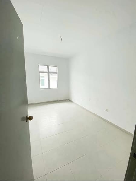 Rumah Teres 2 Tingkat untuk Dijual di Taman Scientex Utama (Senai) - Sausa Lee - PropertyGuru.com.my