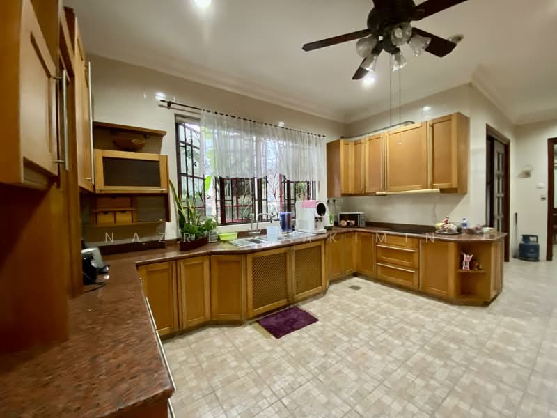 Bungalow for Sale in Ara Damansara (Selangor) - Nazrin Hakimin - PropertyGuru.com.my