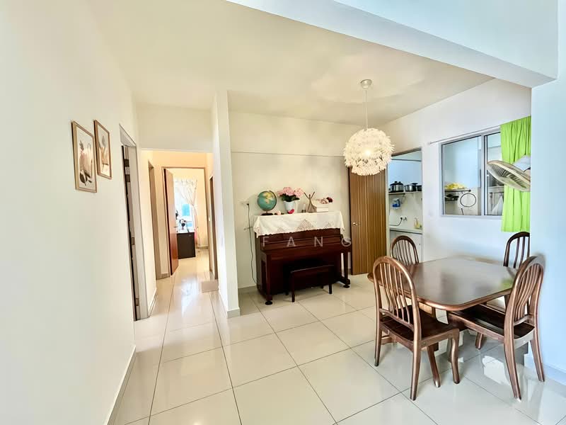 Condominium for Rent at Surin Condominium - Li Fang - Corridor - PropertyGuru.com.my
