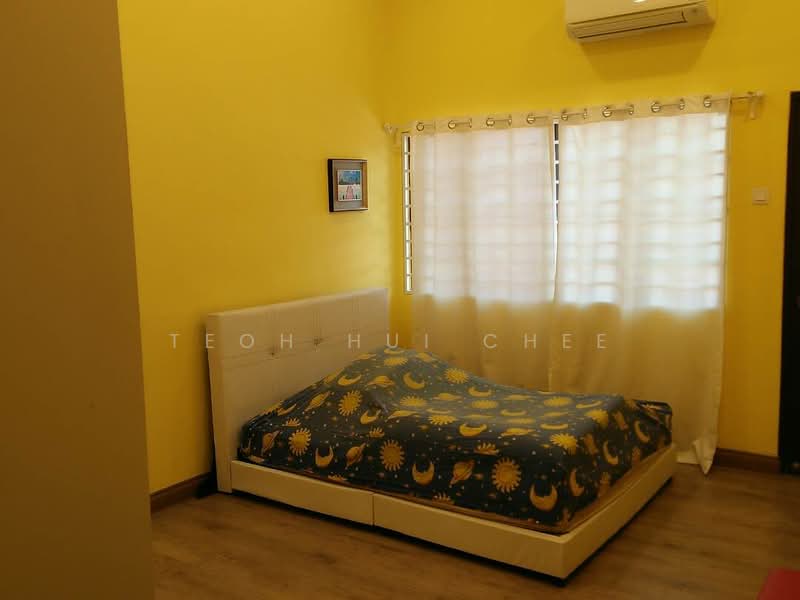 Rumah Berkembar untuk Disewa di Taman Gembira (Klang) - Teoh Hui Chee - Bedroom - PropertyGuru.com.my