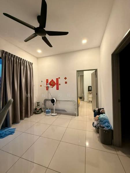 2-storey Terraced House for Sale in Bandar Dato Onn (Tebrau) - Winson Yap - Living Room - PropertyGuru.com.my