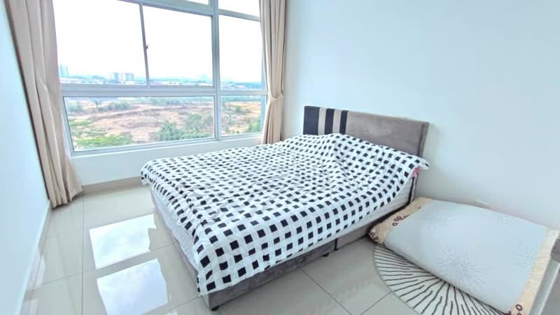 Kondominium untuk Dijual di D'Rich Executive Suites - Erness Tan - Bedroom - PropertyGuru.com.my