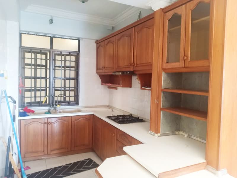 Condominium for Rent at Sunny Ville Condominium - Jerry Tan - Kitchen - PropertyGuru.com.my