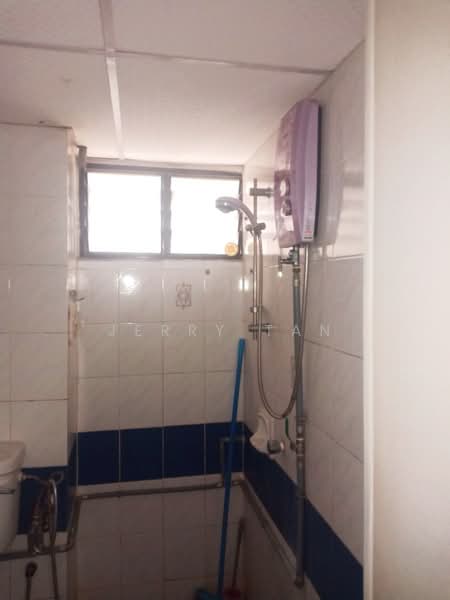 Condominium for Rent at Sunny Ville Condominium - Jerry Tan - Bathroom - PropertyGuru.com.my