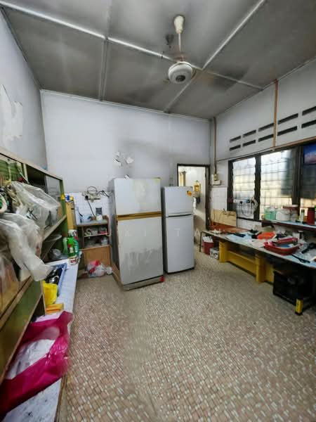 1-storey Terraced House for Sale in Kepong Baru (Kepong) - Suki Tan - Kitchen - PropertyGuru.com.my
