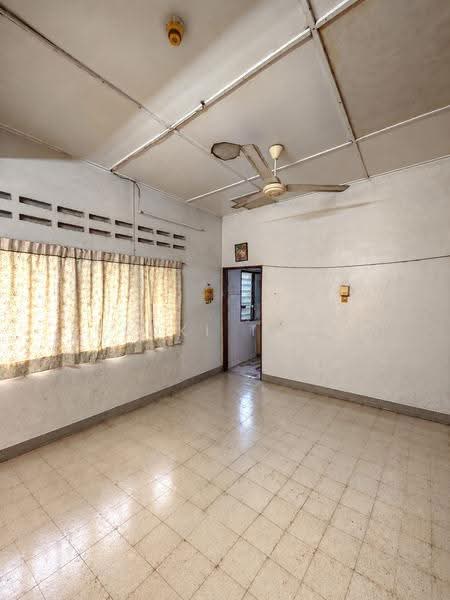 Rumah Teres 1-Tingkat untuk Dijual di Kepong Baru (Kepong) - Suki Tan - Living Room - PropertyGuru.com.my