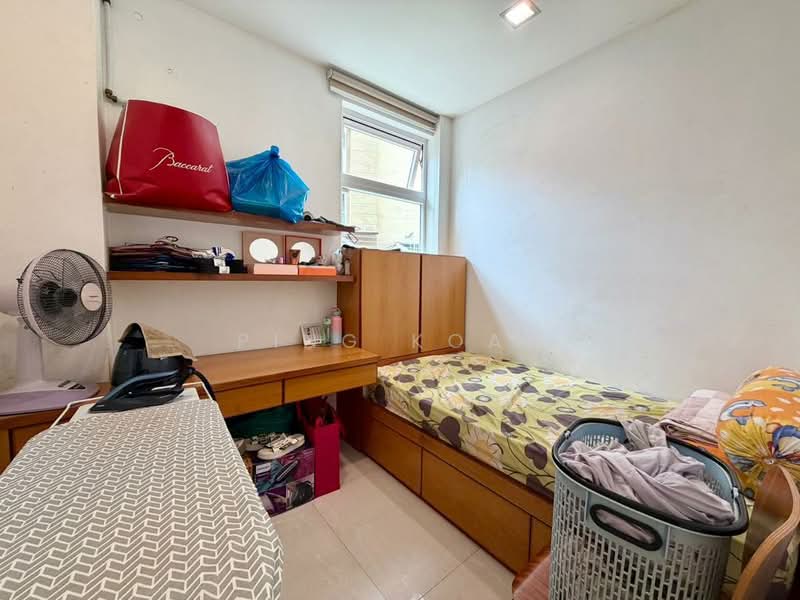 Semi-Detached House for Sale in Tanjung Tokong (Penang) - Ping Koay - Bedroom - PropertyGuru.com.my