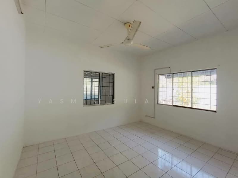Bungalow for Sale in Kota Perdana (Seri Kembangan) - Yasmin Sulaiman - PropertyGuru.com.my